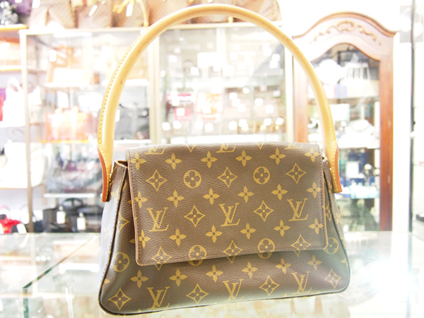 LOUIS VUITTON　 バッグ