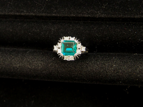 刻印なし　PT　ダイヤモンド/エメラルド　指輪