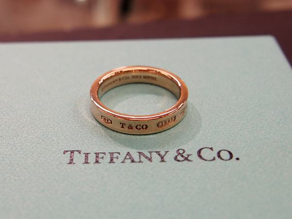 Tiffany & Co　メタル　指輪