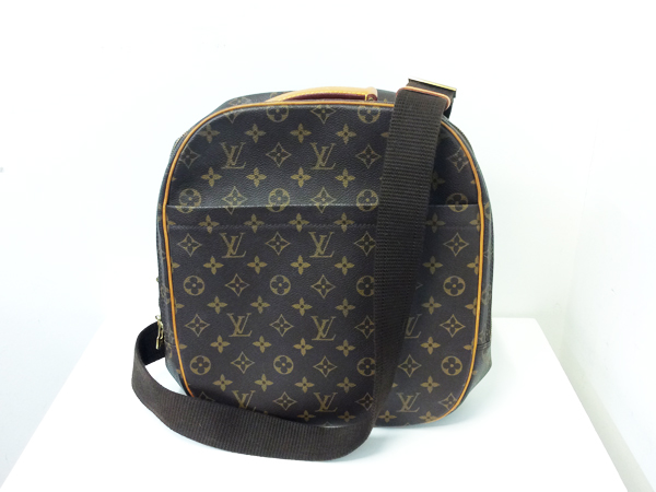 LOUIS VUITTON　リュック