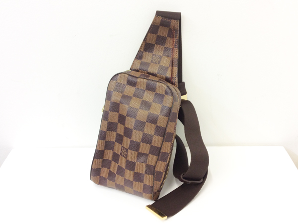 LOUIS VUITTON　ダミエ　バッグ