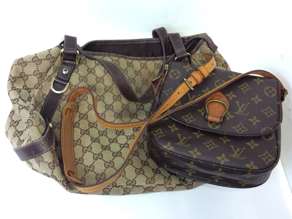 Louis Vuitton　GUCCI　2点