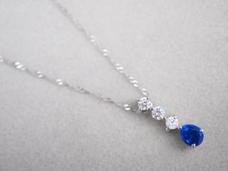 ネックレス Pt900/Pt850 1.7g アウイナイト 0.22ct ダイヤ 0.16ct 