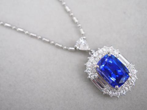 ネックレス Pt900/Pt850 14.5g タンザナイト 5.42ct ダイヤ1.29ct 