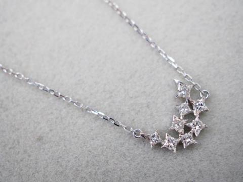 アーカー ネックレス K18WG 1.4g ダイヤ 0.12ct 