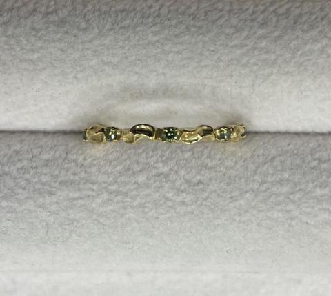 リング K18YG 1.9g グリーンダイヤ 0.10ct