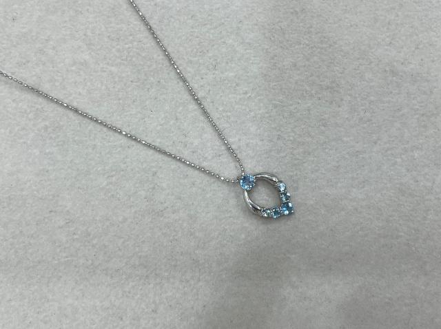 ネックレス K18WG 2.3g トパーズ