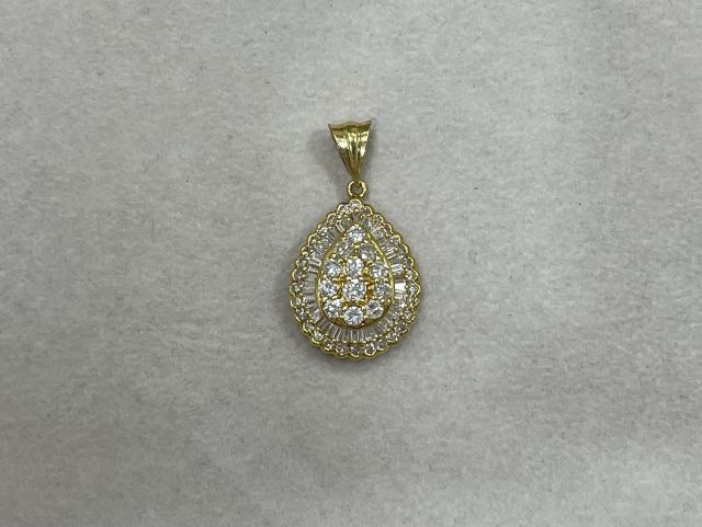 ペンダントトップ K18YG 5.6g ダイヤ 2.00ct