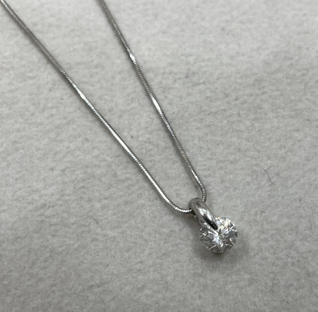 ネックレス Pt900/Pt850 3.9g ダイヤ 0.503ct 一粒