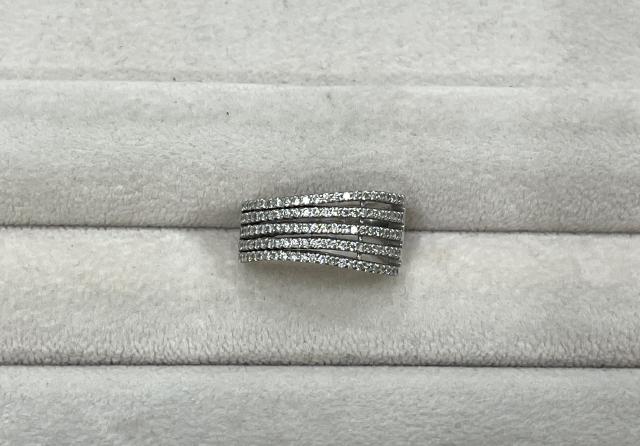 リング K18WG 8.8g ダイヤ 0.57ct