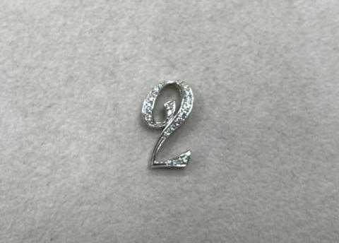 ペンダントトップ K18WG 2.2g ダイヤ 0.17ct ナンバー No.2