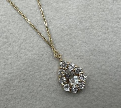 ココシュニック ネックレス K10YG 2.5g ホワイトトパーズ