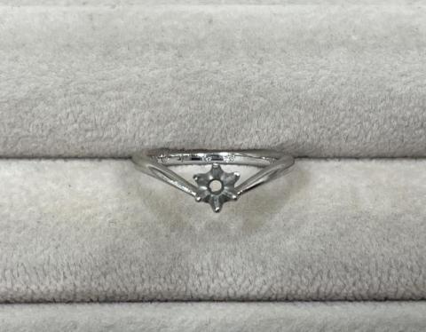 リング Pt900 3.2g