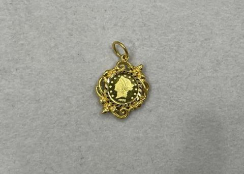 ペンダントトップ K22 2.7g