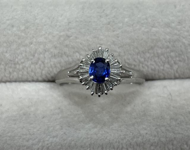 リング Pt900 3.2g サファイア 0.38ctダイヤ 0.30ct