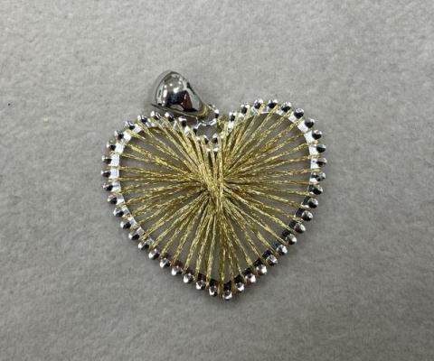 ペンダントトップ K18YG/WG 2.9g