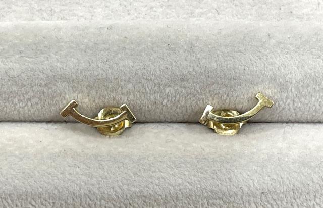 ティファニー Tスマイル ピアス K18YG 1.7g