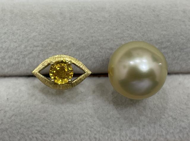ピアス K18YG/K10YG 5.8g 白蝶真珠 12.3mmイエローサファイア