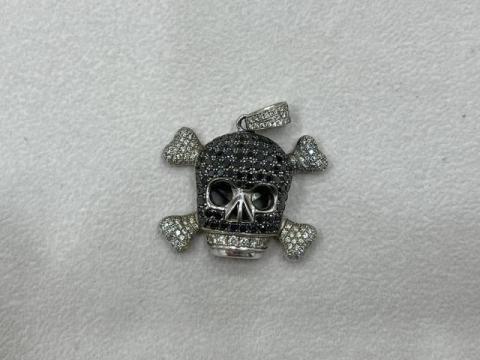 ペンダントトップ K18WG 11.3g ダイヤ 2.63ct/1.18ct