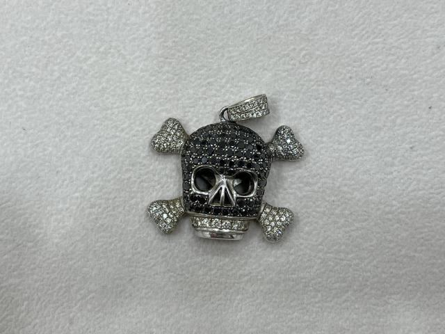 ペンダントトップ K18WG 11.3g ダイヤ 2.63ct/1.18ct